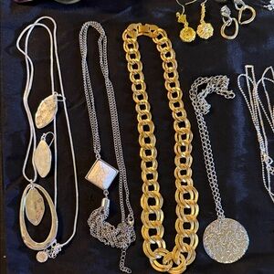 Luxe Gold Link Chain NecklaceWomen's Statement Jewelry Lot silver and gold tone